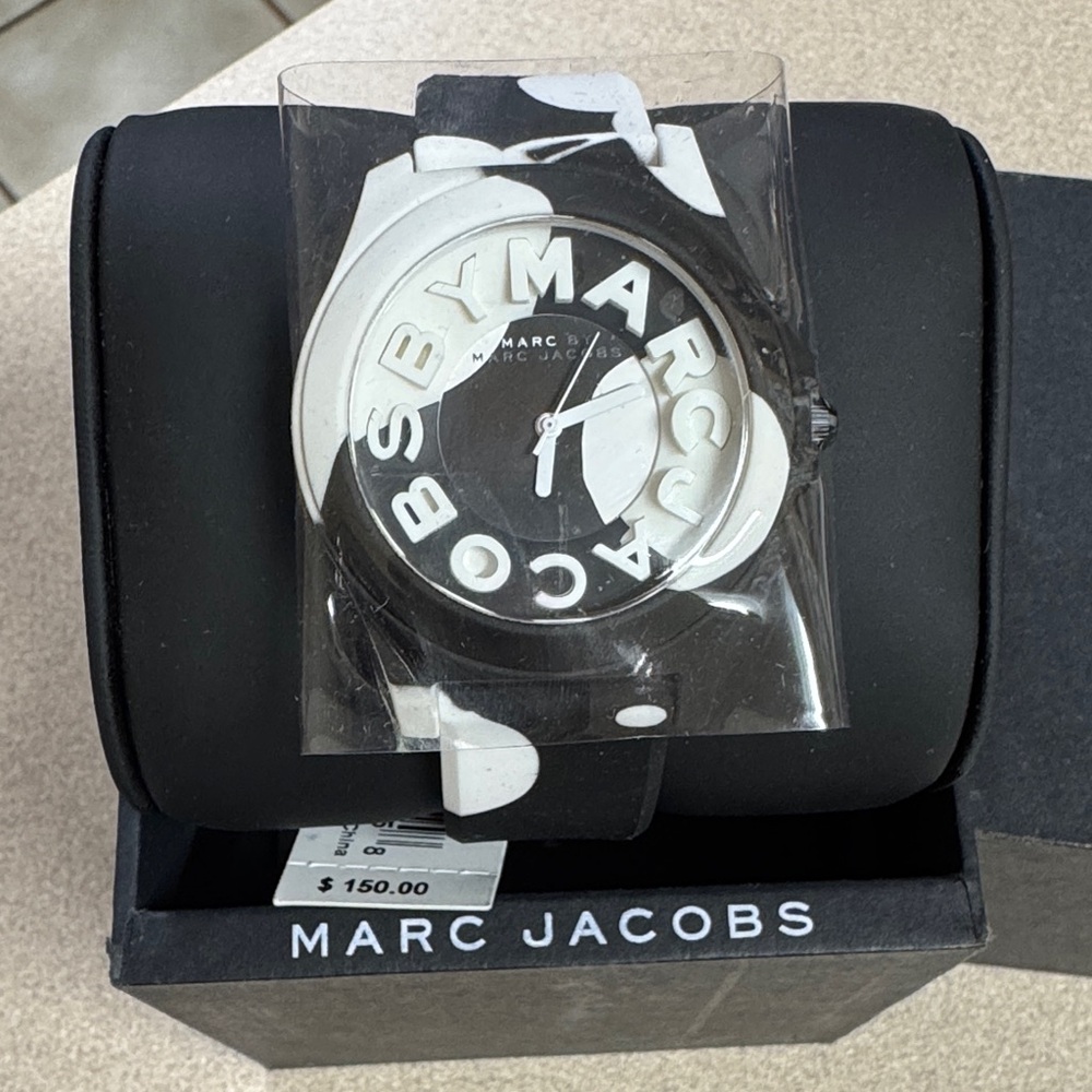 Marc Jacobs Monochrome Logo Watch